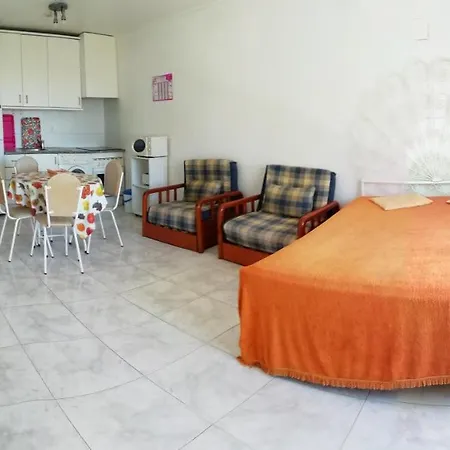 Apartment Stunning 1-Bed Apartment In Portimao *